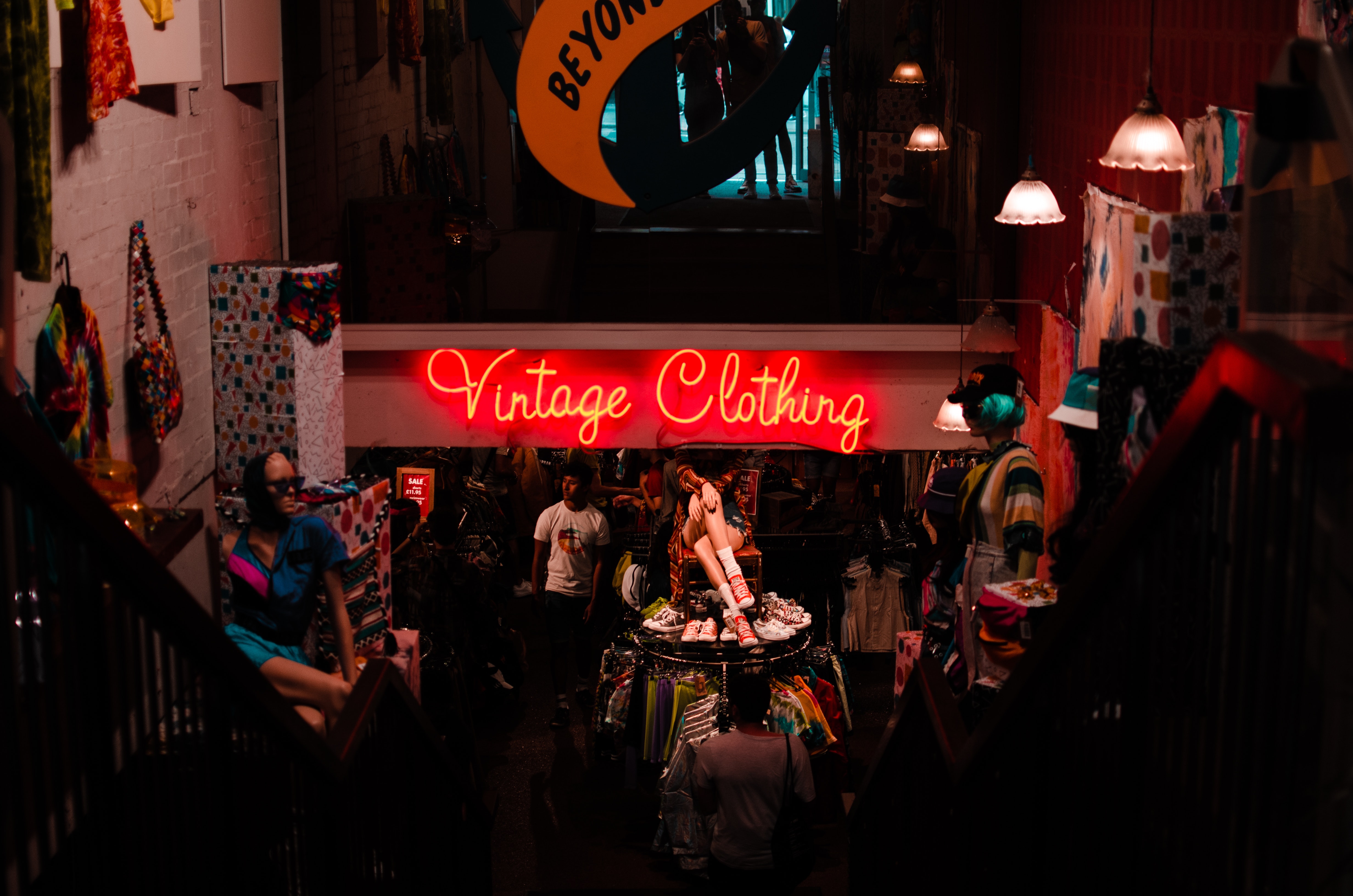 Photo by Kei Scampa: https://www.pexels.com/photo/neon-sign-in-shop-with-vintage-clothes-2964779/